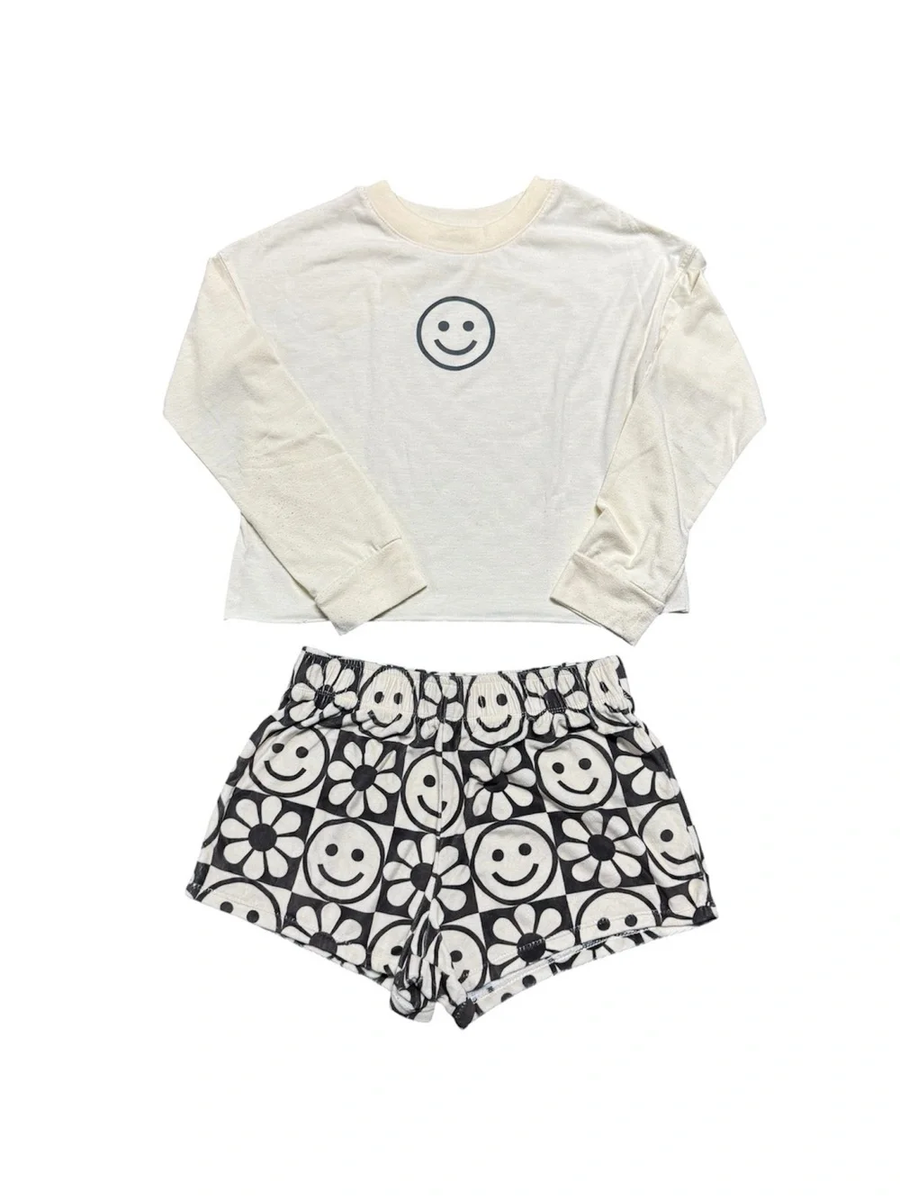 Girls 2 Piece Smiley Face Pajama Set Size L 10/12 Cream Long Sleeve & Shorts